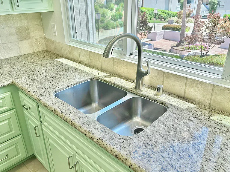 9 Serena Ct — Photo 9