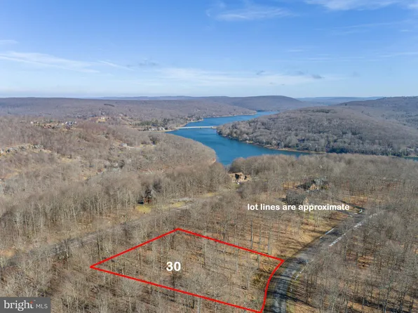 30 Fern Dr, Mc Henry, MD 21541