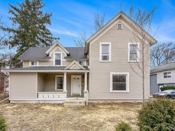 1017 Washtenaw Ave, Ypsilanti, MI 48197