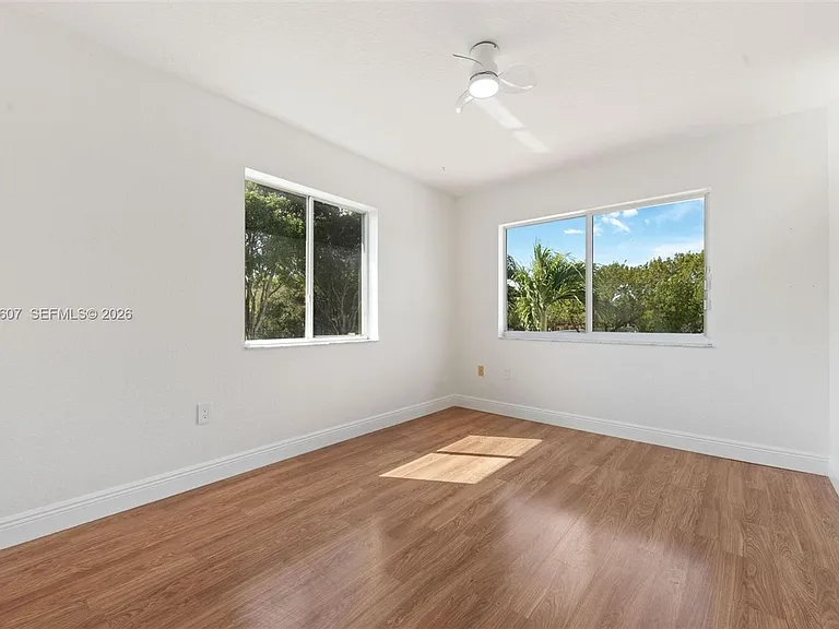 2897 SW 129th Way — Photo 11