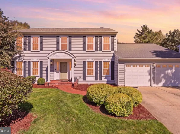 3449 Briargate Ct, Fairfax, VA 22033