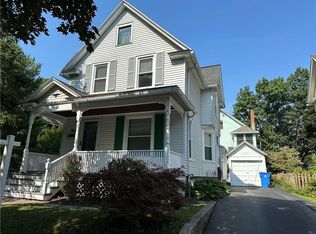 5 Rosedale St, Rochester, NY 14620