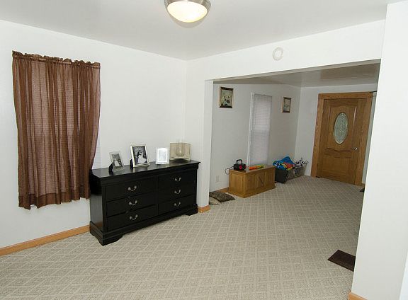 4th image of 88-92 William St