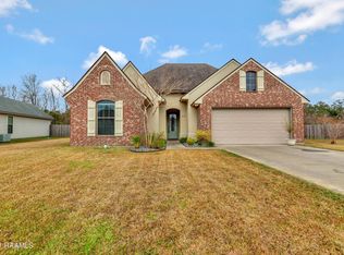 209 Grassland Ave, Lafayette, LA 70508