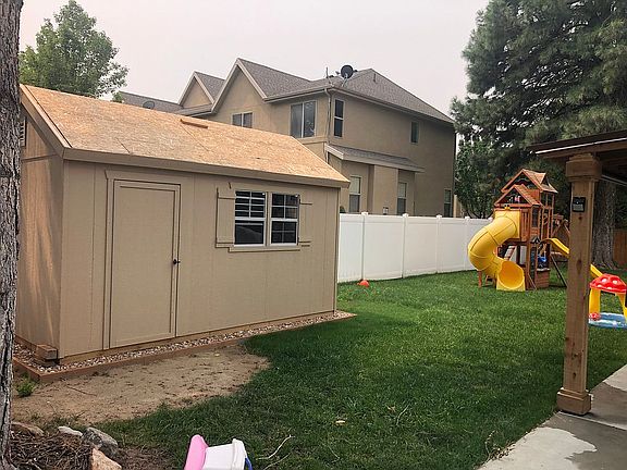 Shed and Play set