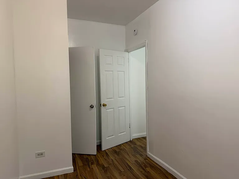 2486 Elm Pl #1B — Photo 10