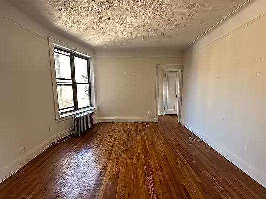 Rented by Voro Purple LLC | media 7