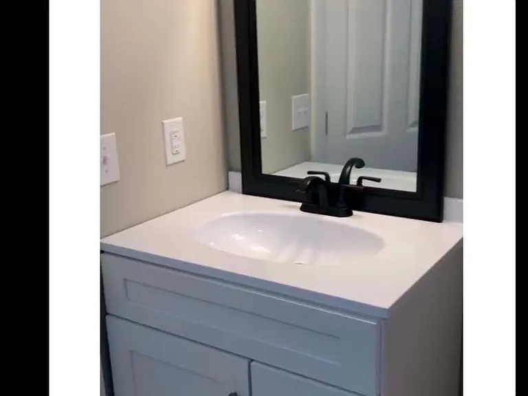 112 W Park St #2 — Photo 3