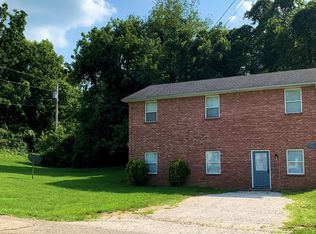 106 W Broad St APT A, Dickson, TN 37055