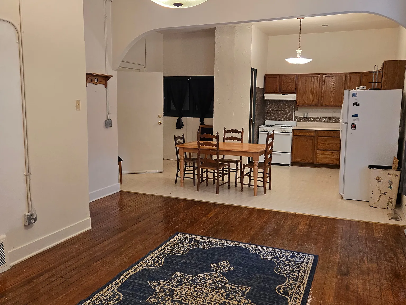 9479 N 300 W — Photo 2