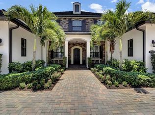 17559 Cadena Dr, Boca Raton, FL 33496