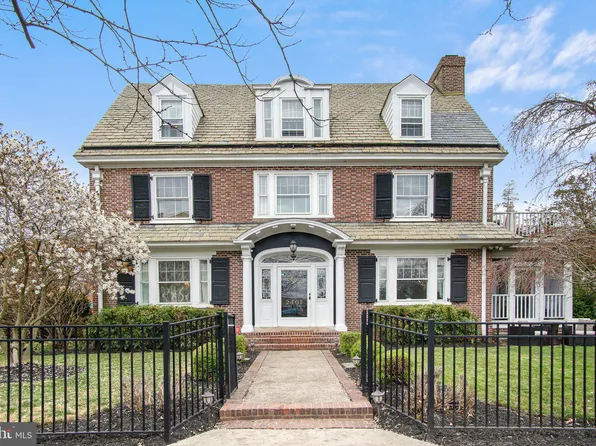 2401 Baynard Blvd, Wilmington, DE 19802