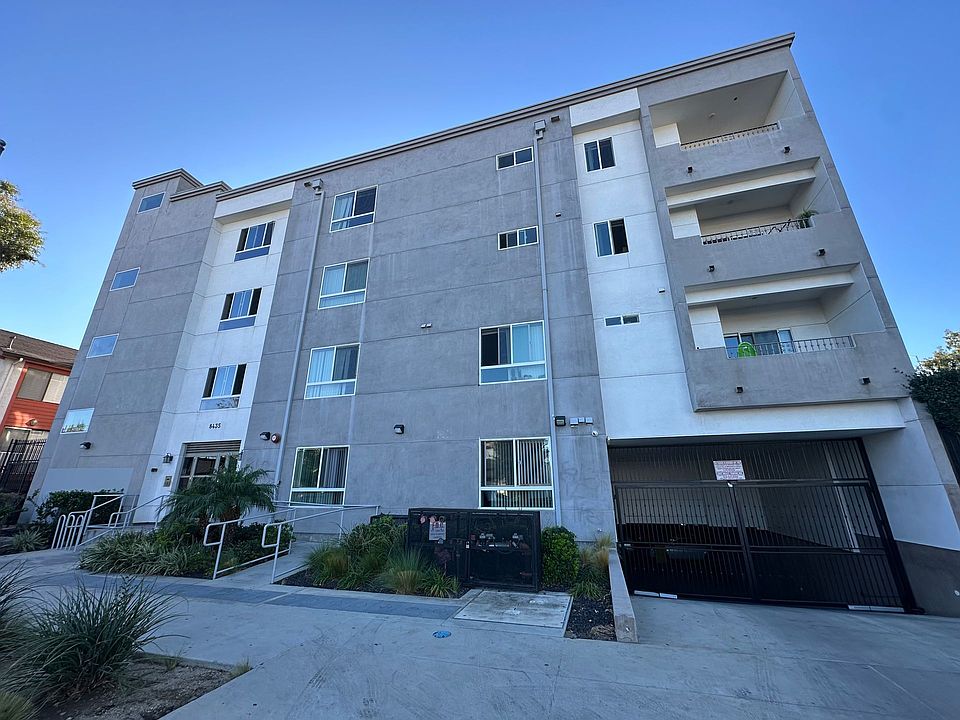 1st image of 8435 Orion Ave #405