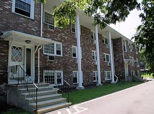 365 Washington St APT 14, Norwood, MA 02062