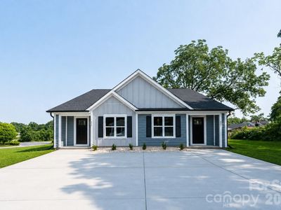 415-417 F Ave SE, Hickory, NC, 28602