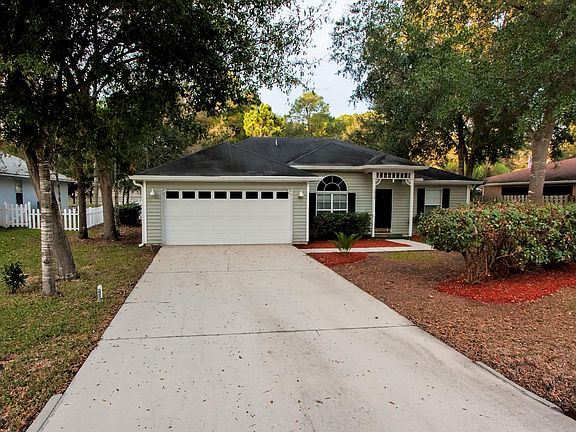 5th image of 1014 Kennedy Dr
