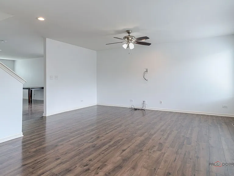 202 Minuet Cir — Photo 6