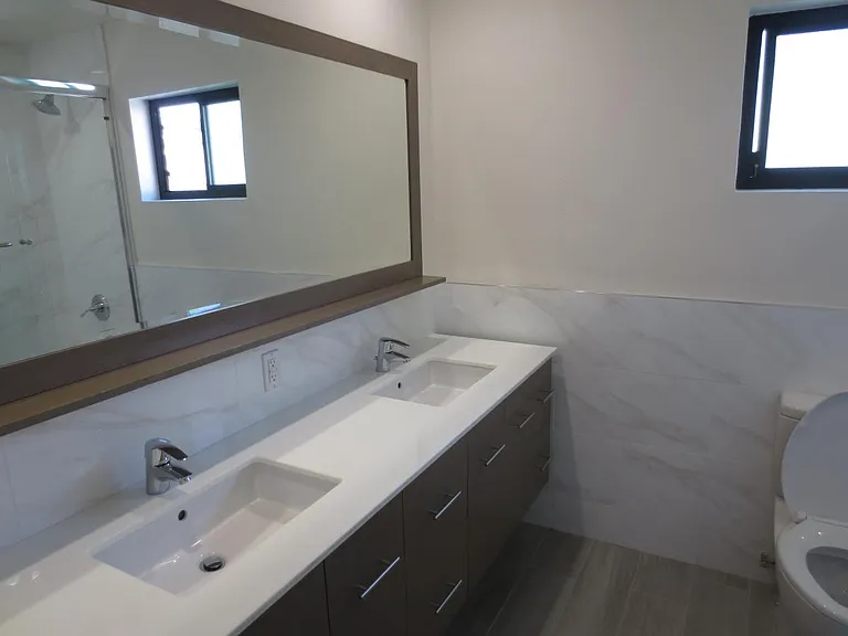 23 23rd Ave #3 — Photo 11