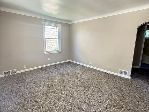 4th image of 7537 Westminster Ave