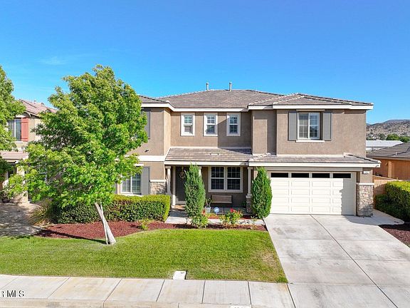 5th image of 1242 Wellington Dr