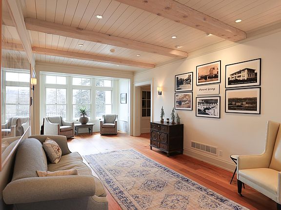 5th image of 9350 Forest Rd