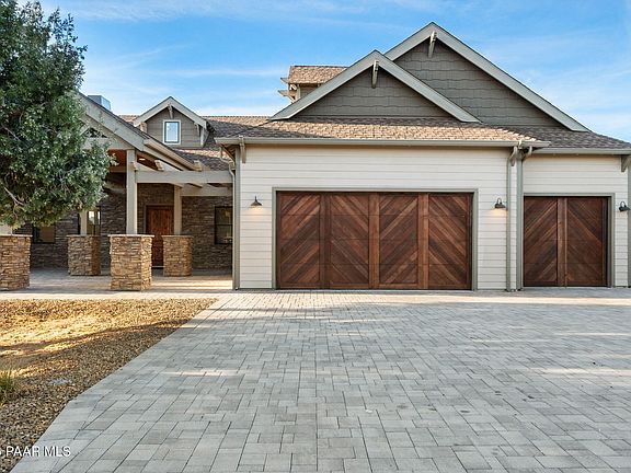 2nd image of 15090 N Meander Mountain Way