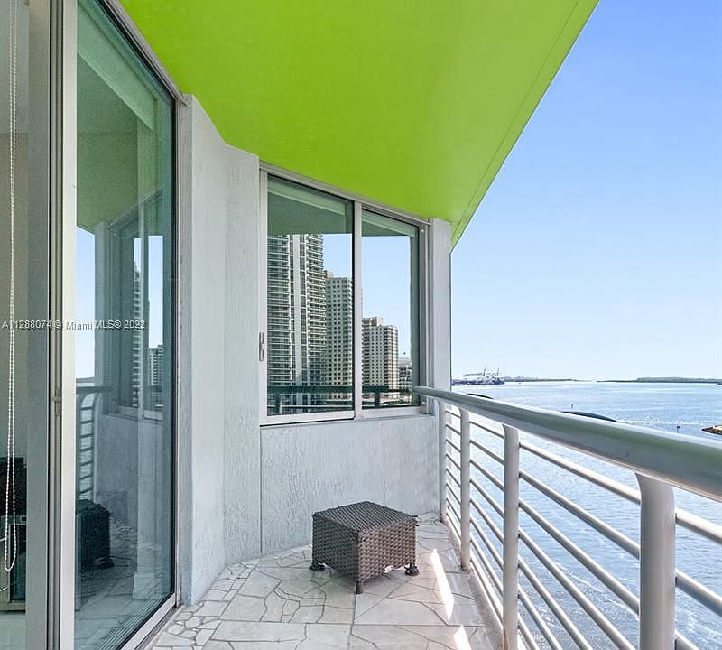 1st image of 325 Biscayne Blvd #1119