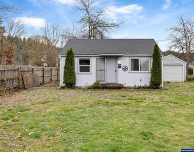 953 Grape St, Sweet Home, OR, 97386