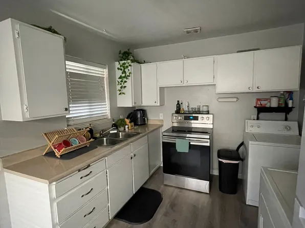 2544 E 3300 S APT 1, Salt Lake City, UT 84109