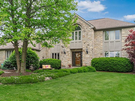 2nd image of 8480 Davington Dr