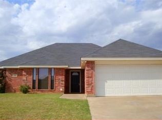 28 Cherokee Trl, Iowa Park, TX 76367