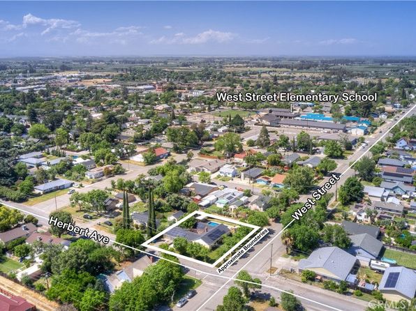 1218 West St, Corning, CA 96021