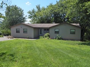 137 Hockenbury Dr, Glen Gardner, NJ 08826