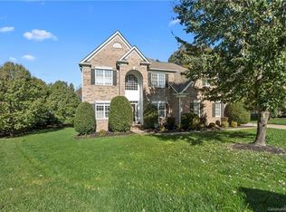 7629 Birchwalk Dr, Huntersville, NC 28078