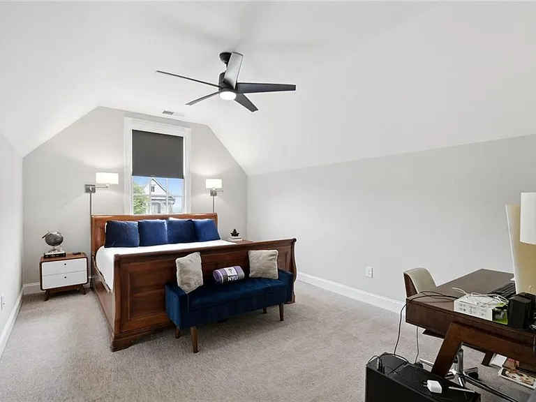 1012 Summit View Ln — Photo 19