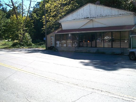 2nd image of 7446 Clay Hwy