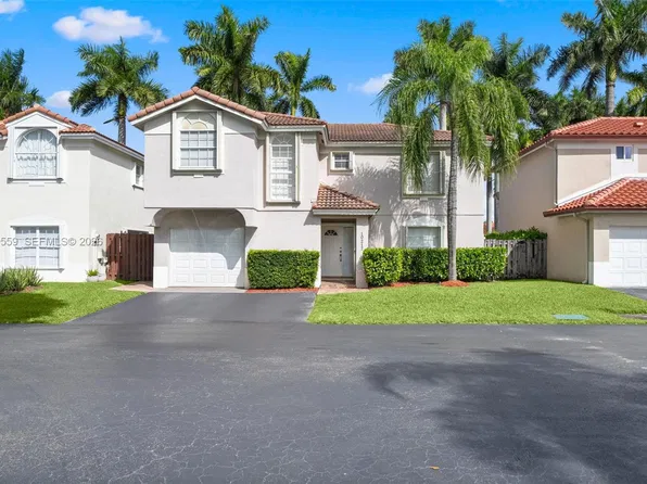 10217 NW 56th St, Doral, FL 33178