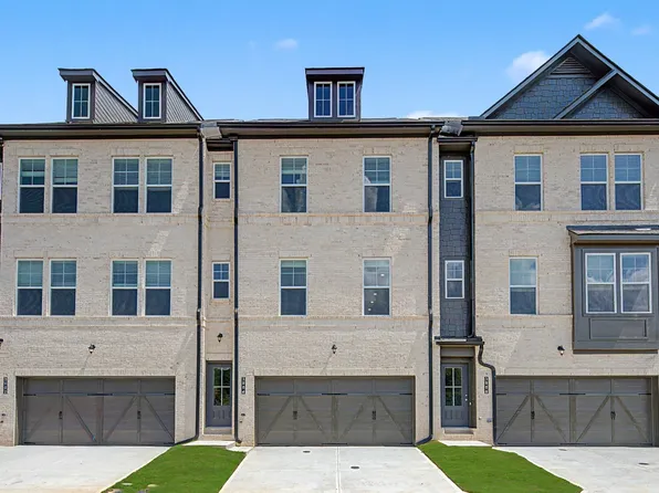 3004 Daybreak Ln, Newnan, GA 30265