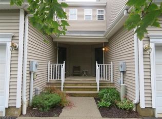 44 Alexandra Way #644, Clinton, NJ 08809