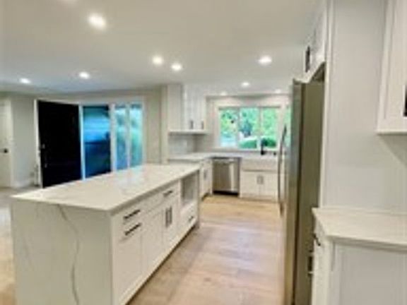 5th image of 4533 87th Ave SE