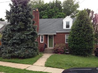 610 N Edison St, Arlington, VA 22203