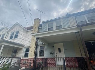 7068 Clover Ln, Upper Darby, PA 19082