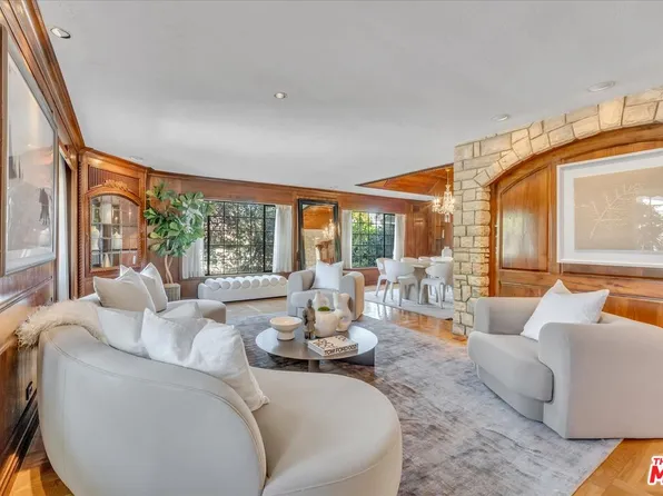 16560 Park Lane Cir, Los Angeles, CA 90049