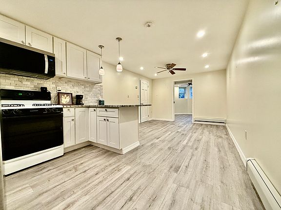 2nd image of 571 41st St #1