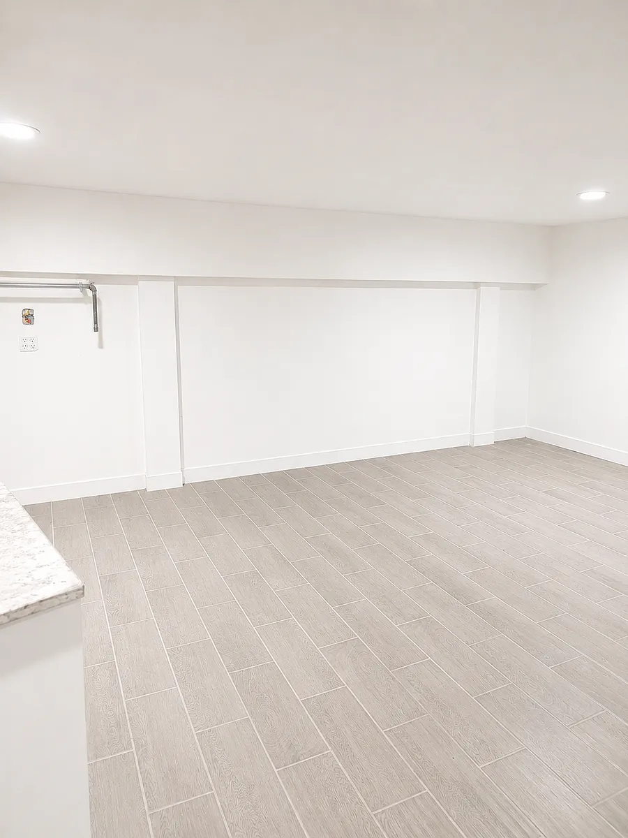Building Photo - 4013 W Pico Blvd #1