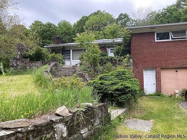 2nd image of 703 Milton Tpke