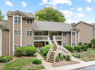 20 Timberlake Dr, Asheville, NC 28803