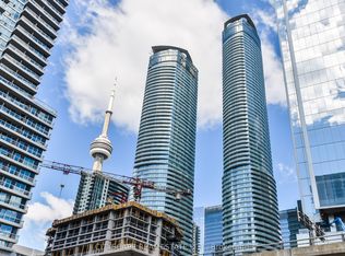 12 York St #4209, Toronto, ON
