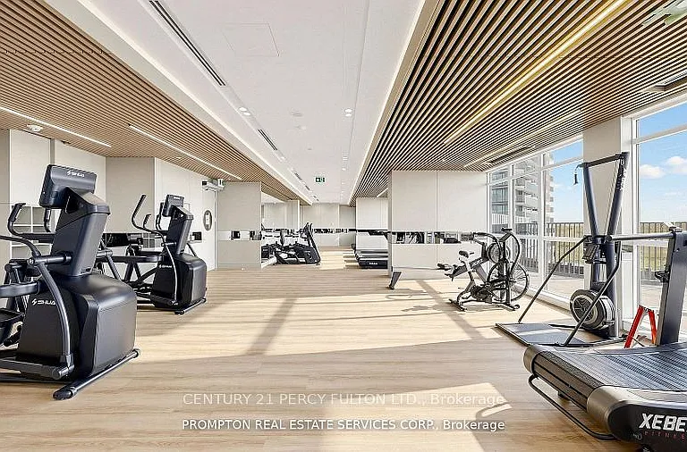 18 Esther Shiner Blvd #2011 — Photo 11