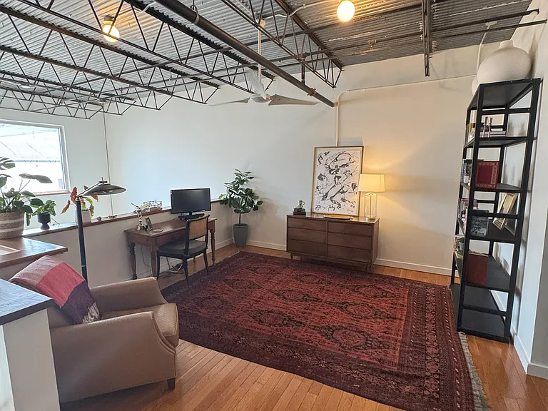 1661 La France St NE #407 — Photo 12